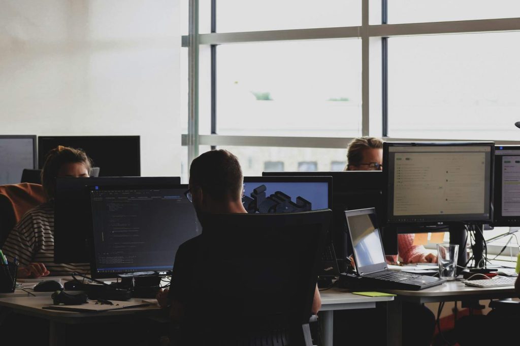 Cloud Computing Solutions for Small to Medium Businesses
